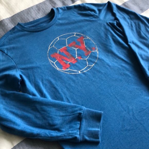 Gap NY Soccer Long Sleeve T-shirt - Picture 3 of 4